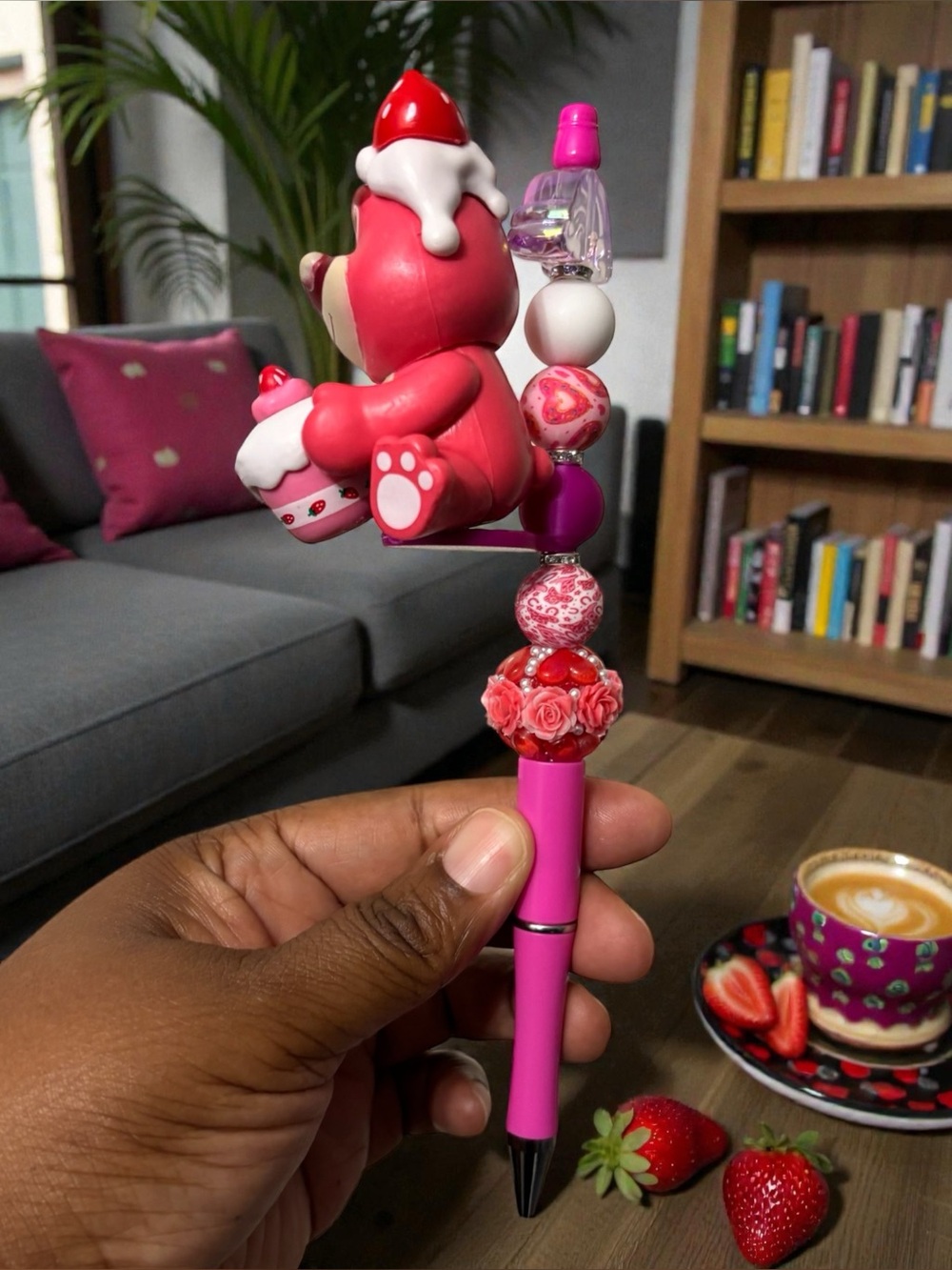 Hand-crafted 3D  Pink Bear holding Strawberry ..Beaded Pen - Picture 2 of 2